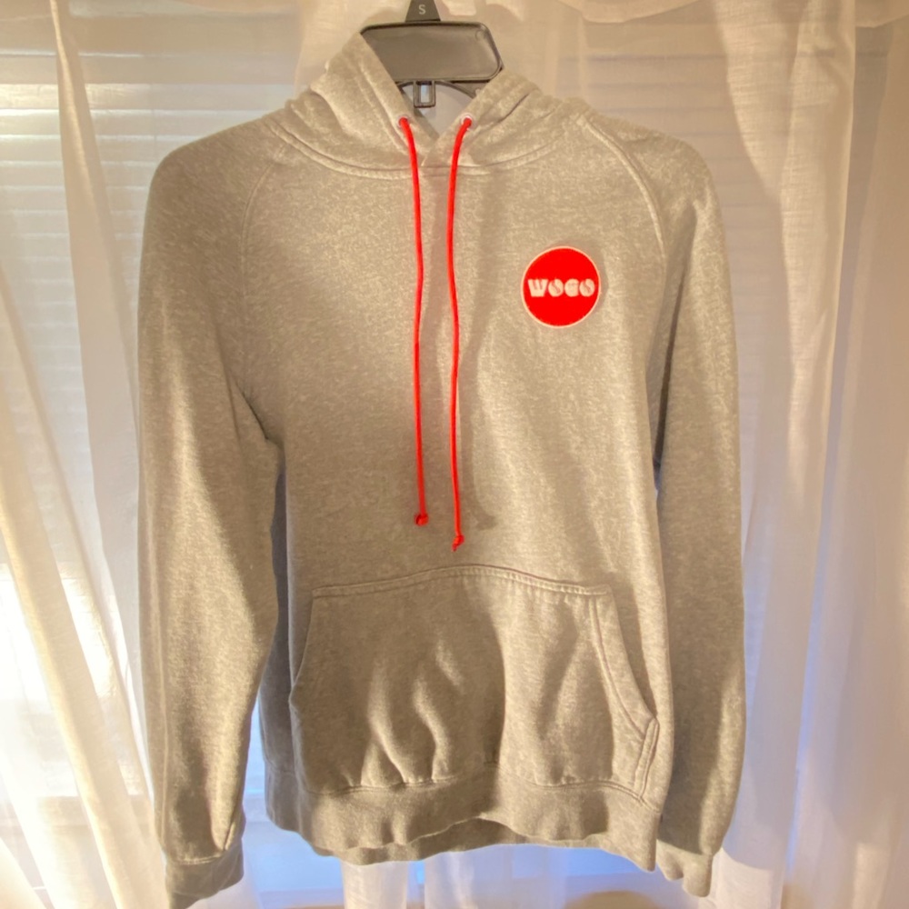 Super cute hoodie ! One of my favs very comfortable! Size small